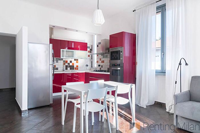 Appartamento trilocale in affitto in Viale Tibaldi, Corso San Gottardo, Milano