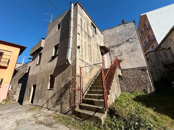 Casa bilocale in vendita in Vico Piantata, Grisolia