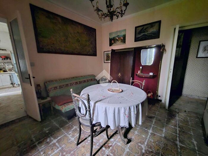 Casa con 6 locali in vendita in Via Airaldi, Castelnuovo Bormida