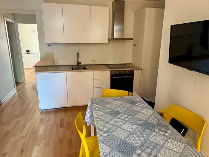 Appartamento bilocale in affitto in Via Giuseppe Meda, Ascanio Sforza, Milano