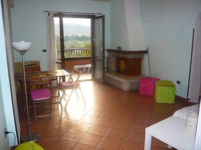 Appartamento quadrilocale in vendita in Via Colle San Giacomo, Tagliacozzo