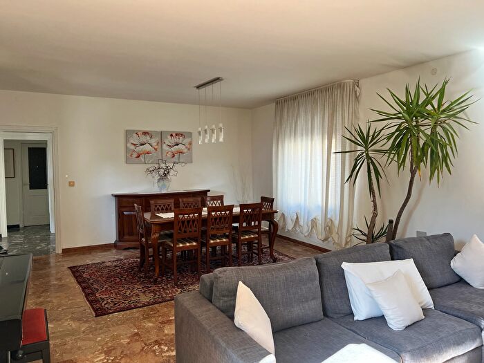 Casa con 11 locali in vendita in Via Risorgimento, Latisana