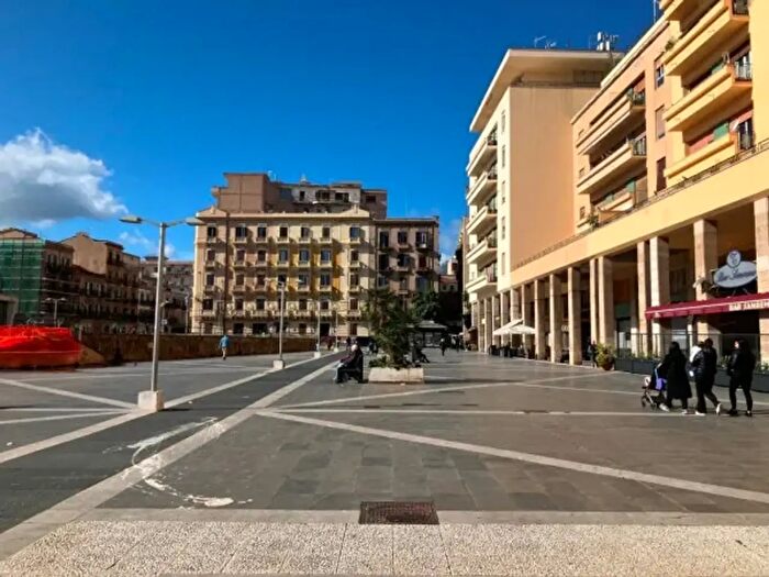 Appartamento monolocale in affitto in Via Nicolò Turrisi, Palermo