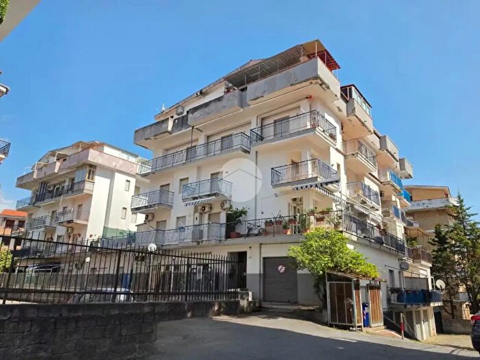 Appartamento trilocale in vendita in Via S Francesco di Paola, Scalea