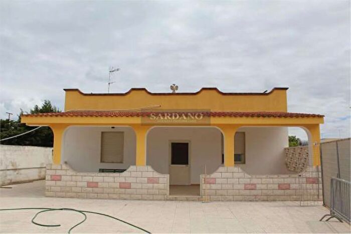 Casa con 5 locali in vendita in Brindisi