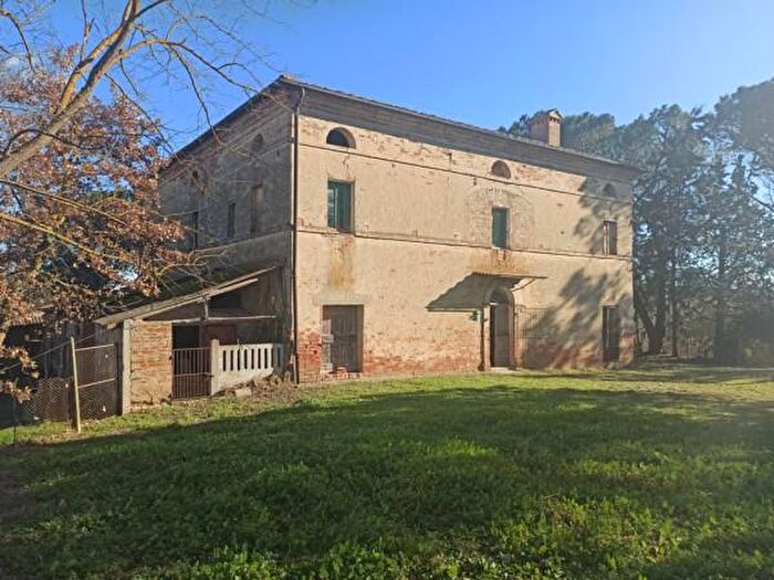 Casa con 6 locali in vendita in Frazione, Castiglione Del Lago