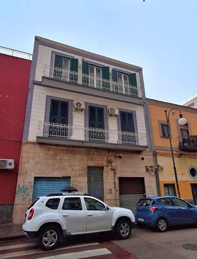 Appartamento con 5 locali in vendita in Corso Umberto I, Torre Annunziata