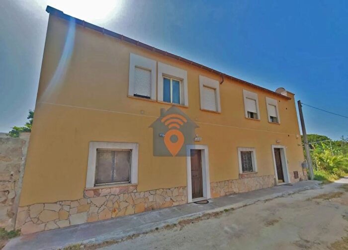 Casa con 9 locali in vendita in Via Francesco Laurana Castelvetrano, Castelvetrano