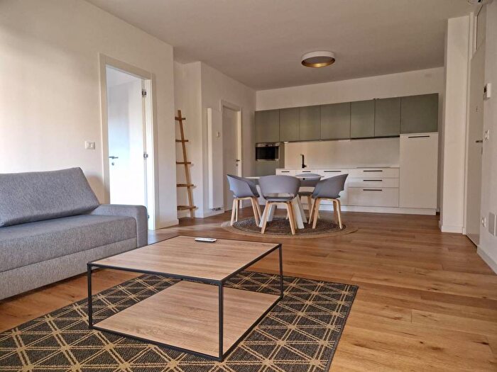 Appartamento bilocale in affitto in Via Giosuè Carducci, Duomo Aquileia, Udine