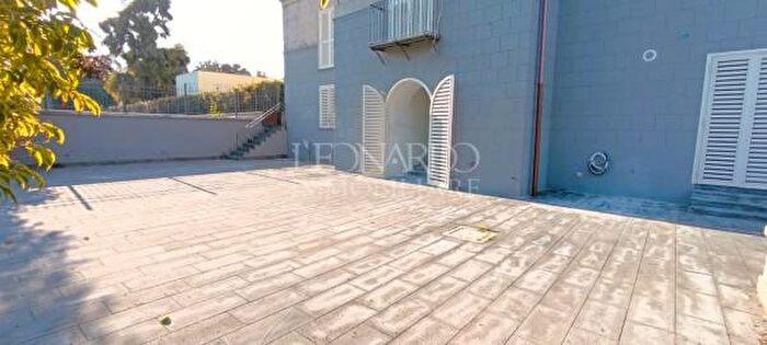 Appartamento quadrilocale in vendita in Via Ponti Rossi, Napoli