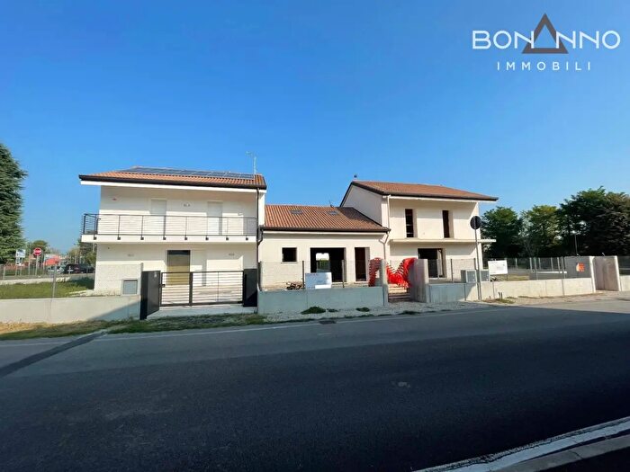 Casa quadrilocale in vendita in Via Postioma, Castelfranco Veneto