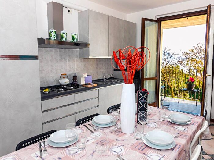 Appartamento quadrilocale in affitto in Predore