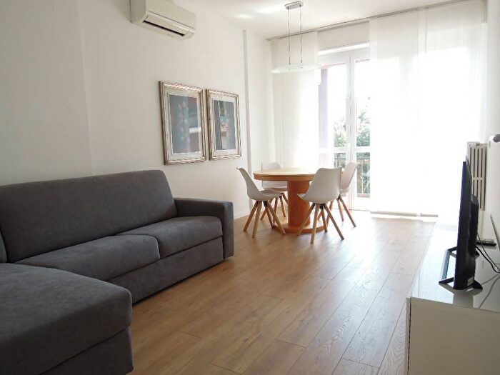 Appartamento bilocale in affitto in Via Sebastiano Serlio, Corvetto, Milano