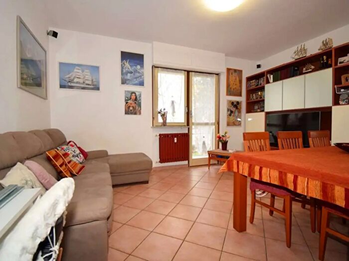 Appartamento con 5 locali in vendita in Via Einaudi, Pinerolo