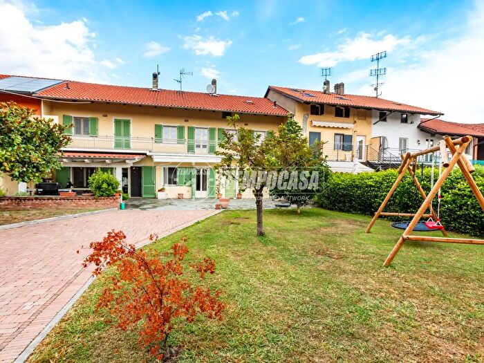 Casa con 5 locali in vendita in Via Borghetto Fraz Betlemme, Chivasso