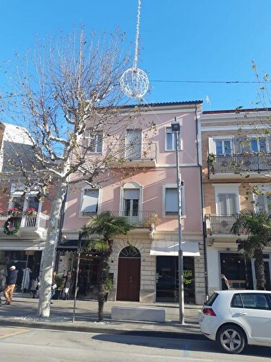 Appartamento bilocale in affitto in Corso Umberto I, Civitanova Marche