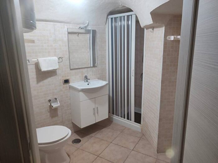 Appartamento bilocale in affitto in strada della grazia, Quartieri Spagnoli, Napoli