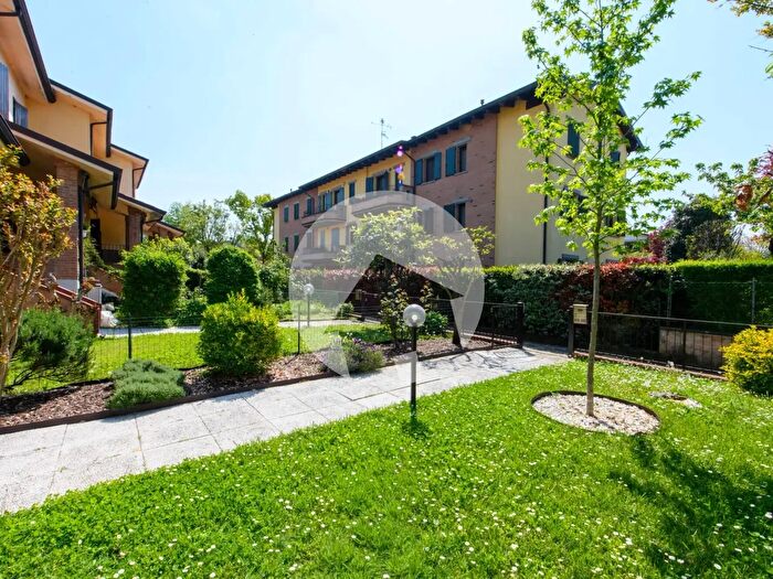 Casa con 6 locali in vendita in Reggio Emilia