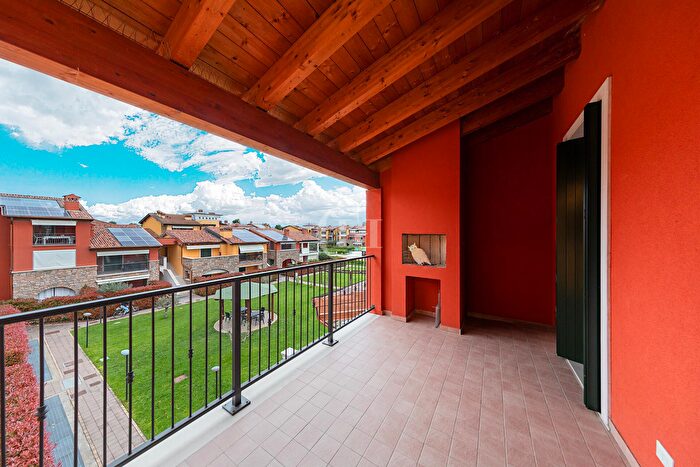 Appartamento bilocale in vendita in Leonardo da Vinci, Sirmione