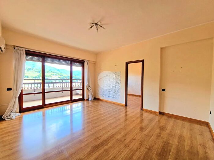 Appartamento quadrilocale in vendita in Via Luigi Galvani, Terni