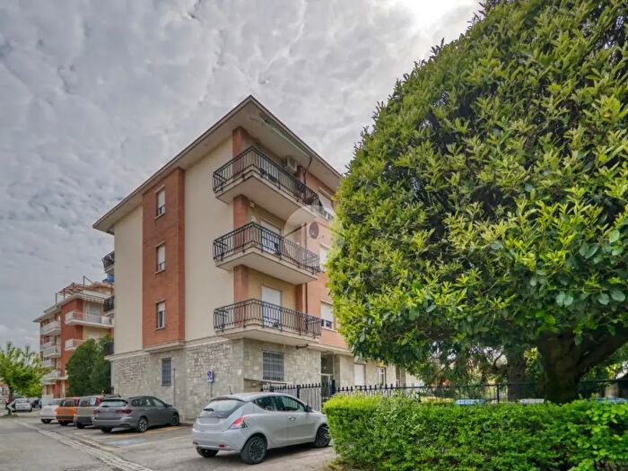 Appartamento trilocale in vendita in Via Pietro Micca, Piossasco