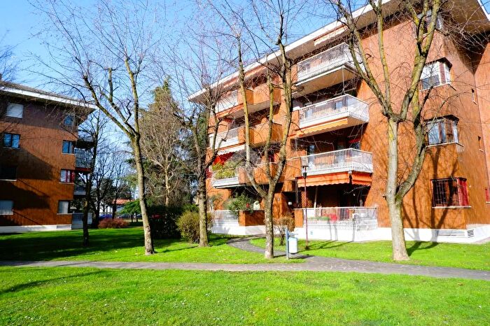 Appartamento quadrilocale in vendita in Cassina De Pecchi