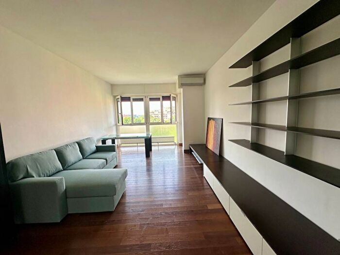 Appartamento trilocale in affitto in Via Bari, Tre Castelli Faenza, Milano