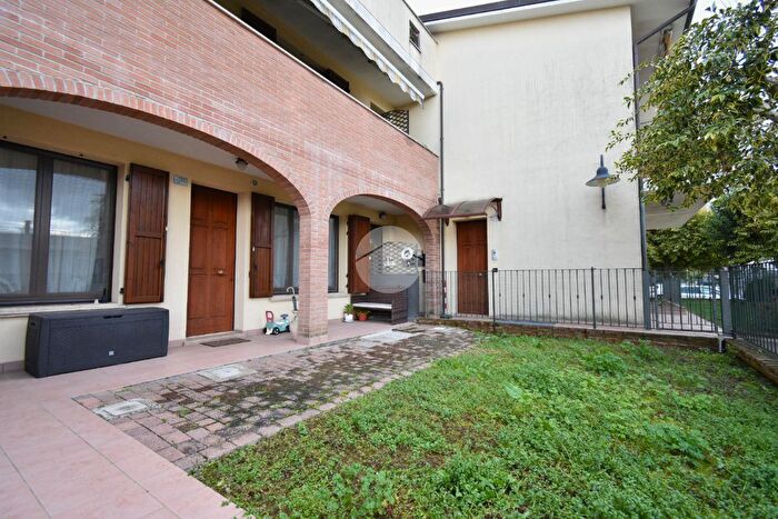 Appartamento trilocale in vendita in Via San Bartolo, Santarcangelo Di Romagna