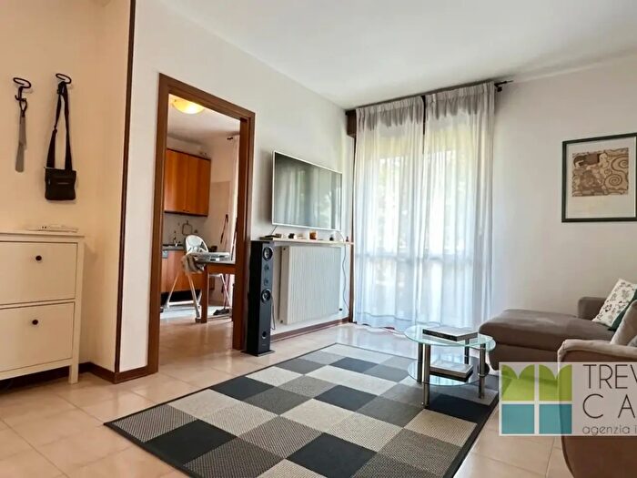 Appartamento trilocale in vendita in Via Giuscardo Sbrojavacca, Treviso