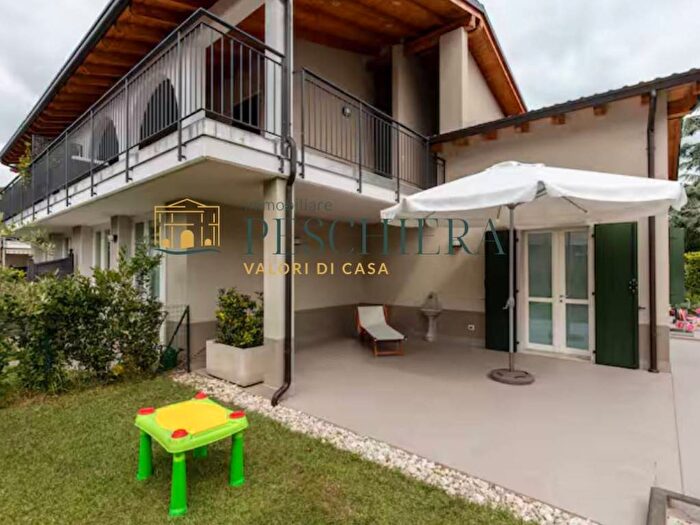 Appartamento quadrilocale in affitto in Via Benaco, Centro, Peschiera del Garda