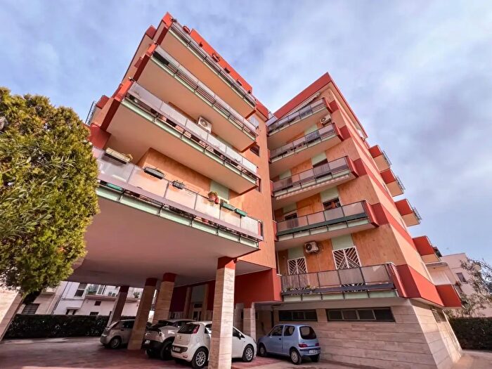 Appartamento con 5 locali in vendita in a Gorizia, Massafra