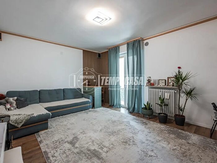 Appartamento trilocale in vendita in Strada Baganzola, Parma