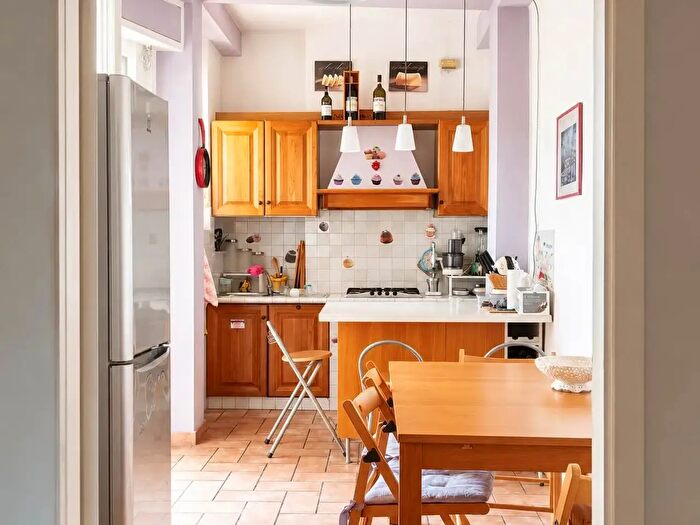 Appartamento quadrilocale in vendita in Viale Eleonora Duse, Firenze