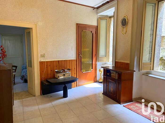 Appartamento quadrilocale in vendita in Via Pontile, Guardia Sanframondi