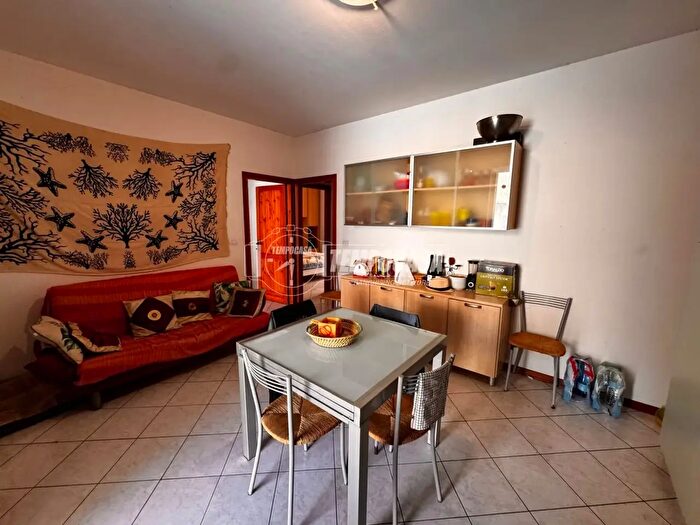 Appartamento trilocale in vendita in Via Rimini Lido degli Estensi, Comacchio
