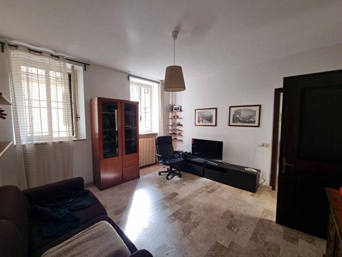 Appartamento bilocale in affitto in Centro Storico, Pavia