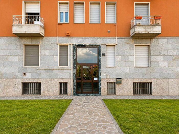 Appartamento bilocale in vendita in Via Sella Nuova, Bisceglie, Milano