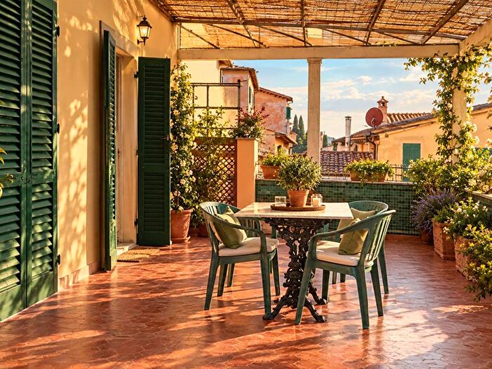 Casa con 6 locali in vendita in Ponte di Mezzo, Sant'Antonio, Pisa