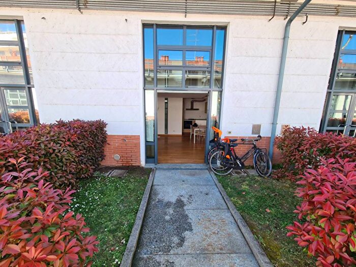 Appartamento bilocale in affitto in Via Simone Schiaffino, Bovisa, Milano