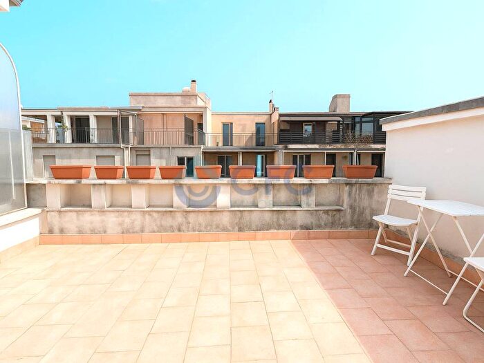 Casa quadrilocale in affitto in Via Bolzano, Rovereto, Milano