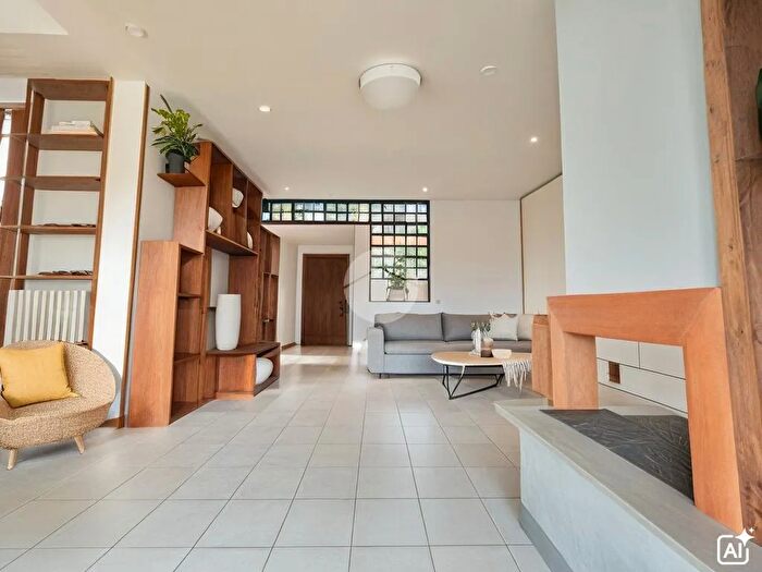 Appartamento con 5 locali in vendita in Zona Santa Barbara, Viterbo