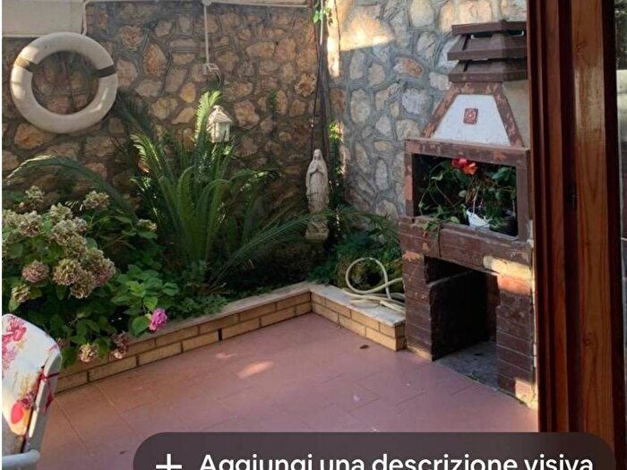 Appartamento trilocale in affitto in Via Bologna, Gaeta