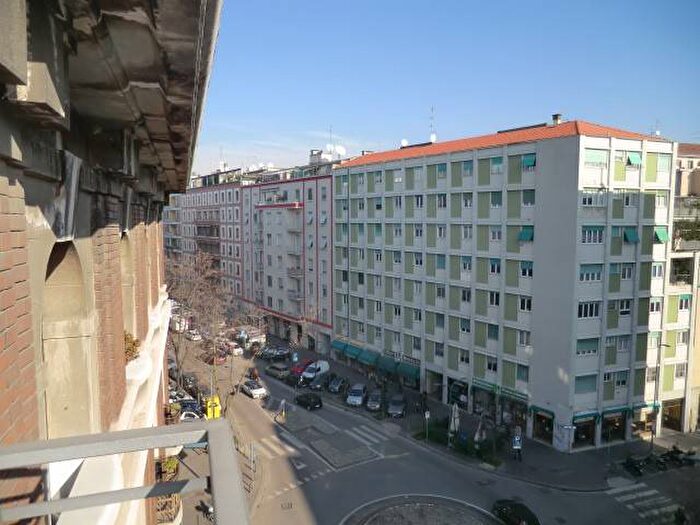 Appartamento bilocale in affitto in Via Luisa Battistotti Sassi, Plebisciti Susa, Milano