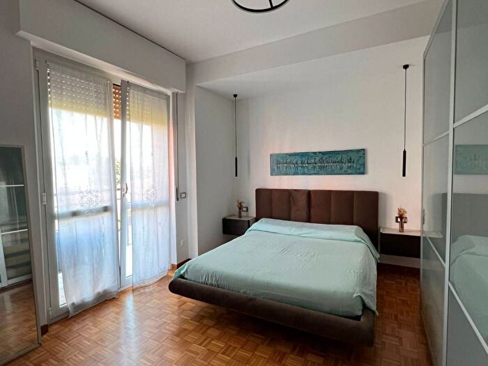 Appartamento bilocale in affitto in Via Lanfranco della Pila, Niguarda, Milano