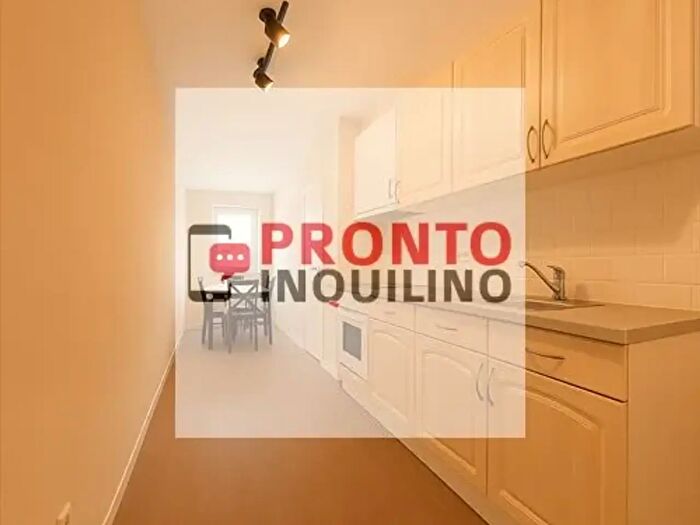 Appartamento bilocale in affitto in Via dei Ciclamini, Milano