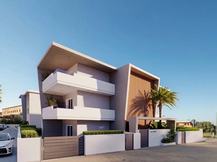 Appartamento trilocale in vendita in Via Trieste, Capoterra