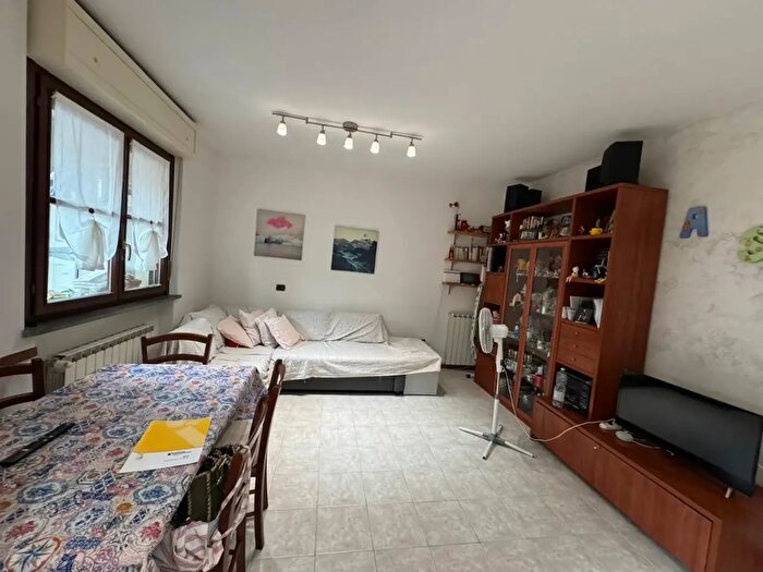 Appartamento trilocale in vendita in Via del Pesciolino, Firenze