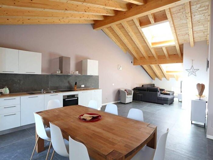 Casa trilocale in affitto in via medici, Centro, Castione della Presolana