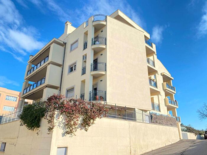 Appartamento bilocale in affitto in Via Acquavivola, Semicentro, Velletri