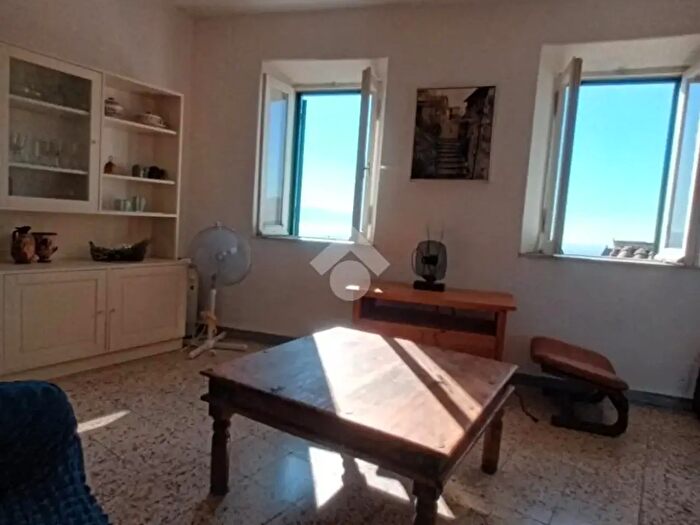 Appartamento quadrilocale in vendita in Via Santa Maria di Corte, Olevano Romano